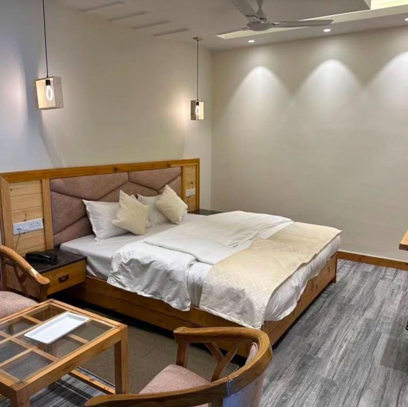 The Boho Mussoorie 호텔 외부 사진